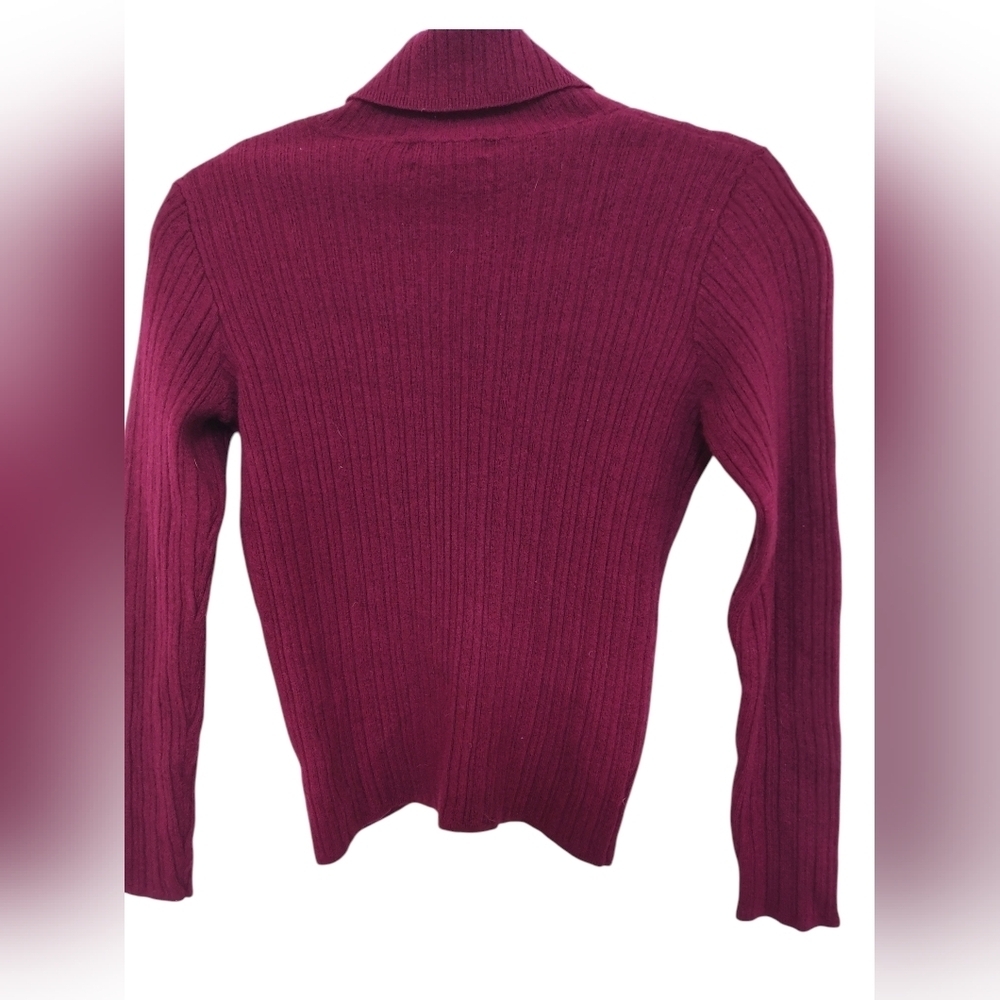 NWOT Halston Heritage Ribbed Merino Wool Turtleneck Sweater - Deep Raspberry, M - Picture 2 of 3